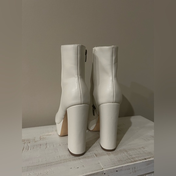 Marc Fisher Rublia Platform Boot - Picture 7 of 9